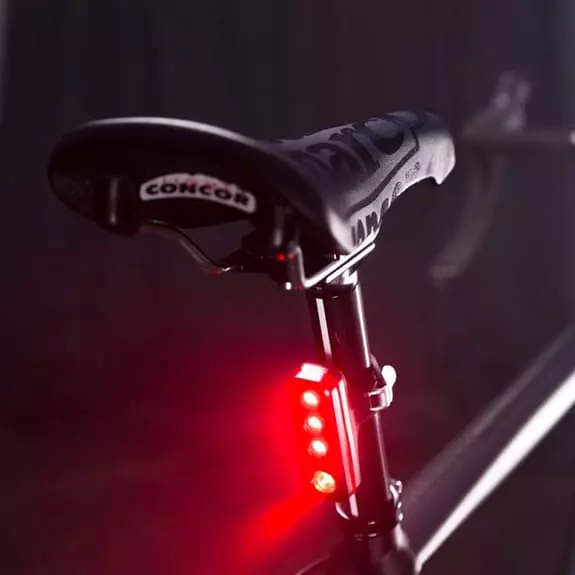 Faretto Posteriore Knog Blinder Road R70 Nero 2 Faretto Posteriore Knog Blinder Road R70 Nero - immagine 2