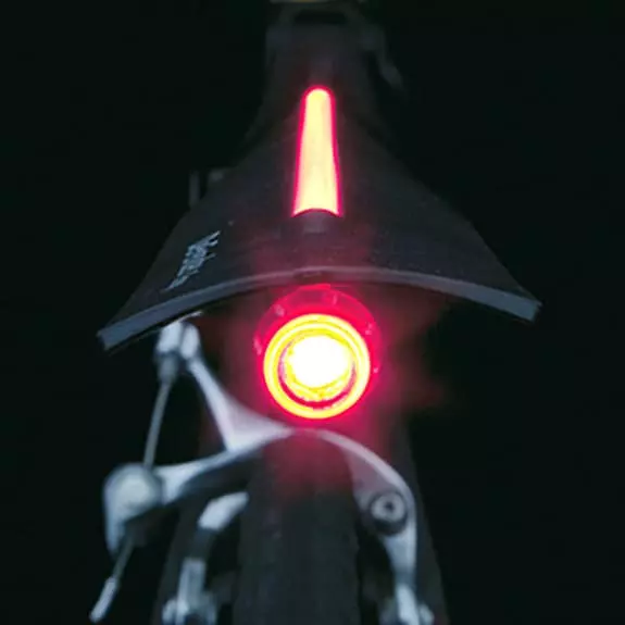 Parafango Posteriore Topeak Defender IGlow 28" 3 Parafango Posteriore Topeak Defender IGlow 28" - immagine 3