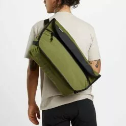 Zaino Chrome Simple Messenger 15L Verde Nero -Vendite VAUDE chr bg 332 olbr 005