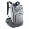 Zaino Evoc Trail Pro 16L + Protector Grigio Carbone
