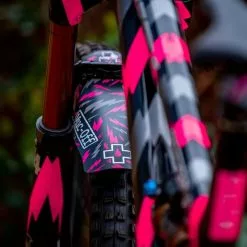 Parafango Anteriore Muc-Off Front Ride Guard Nero Lilla Grigio 7 Parafango Anteriore Muc-Off Front Ride Guard Nero Lilla Grigio -Vendite VAUDE mf 193 003