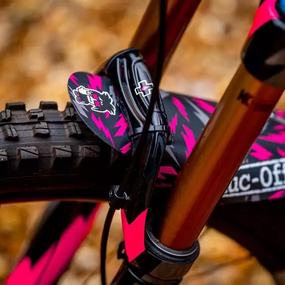Parafango Anteriore Muc-Off Front Ride Guard Nero Lilla Grigio 5 Parafango Anteriore Muc-Off Front Ride Guard Nero Lilla Grigio - immagine 5